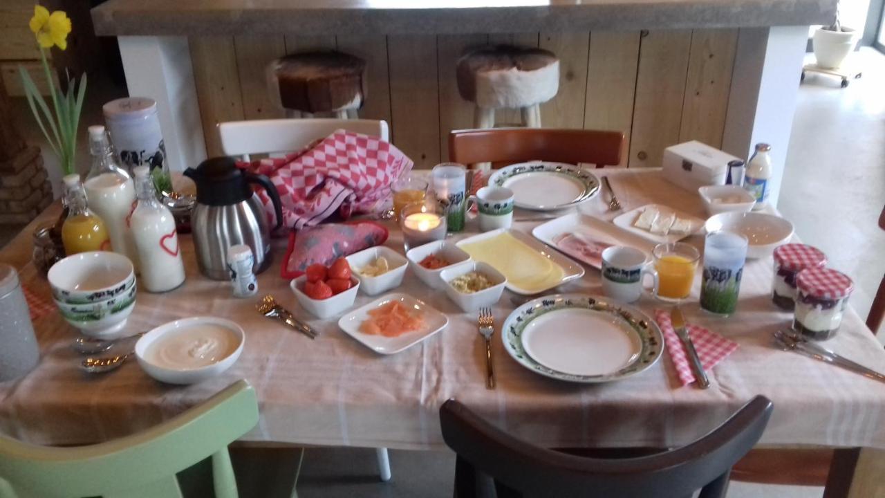 De Hostee Bed & Breakfast Stolwijk Dış mekan fotoğraf